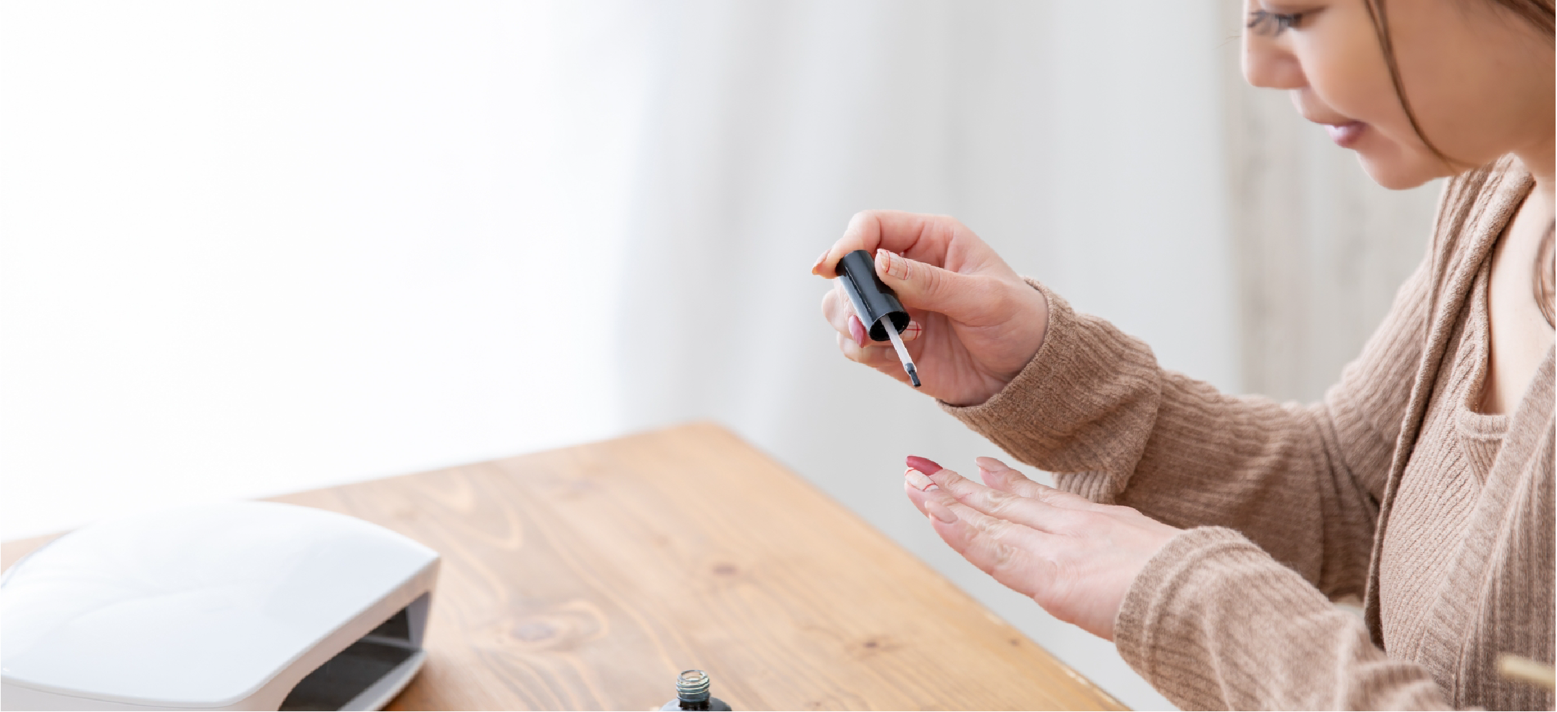 気軽に、ご自宅で、ご自分に、できる本格ネイル